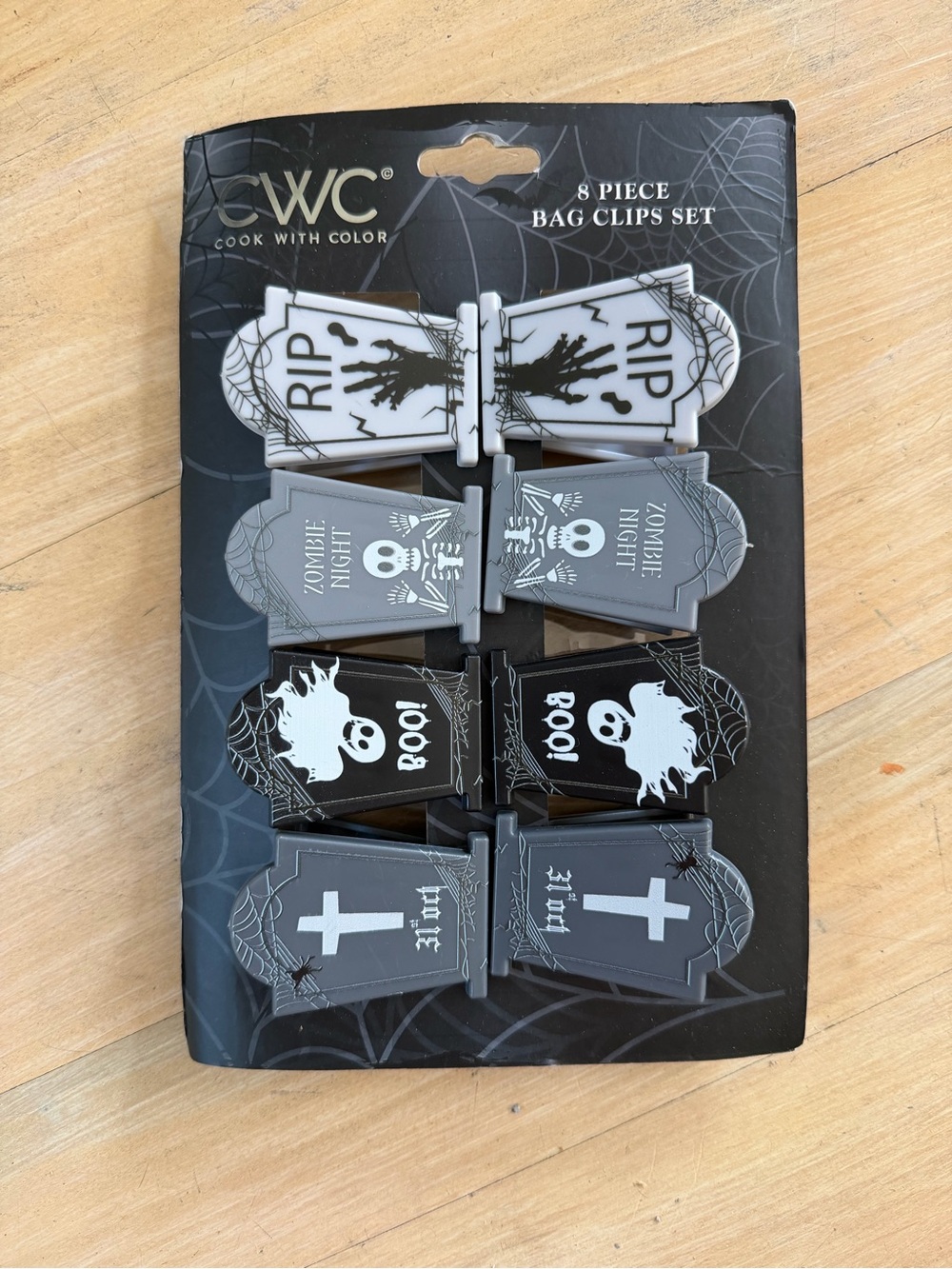 CWC Cook With Color Halloween Magnetic Bag Clips Set of 8 NWT